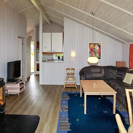 6 Person In Hébergement de vacances Gelting