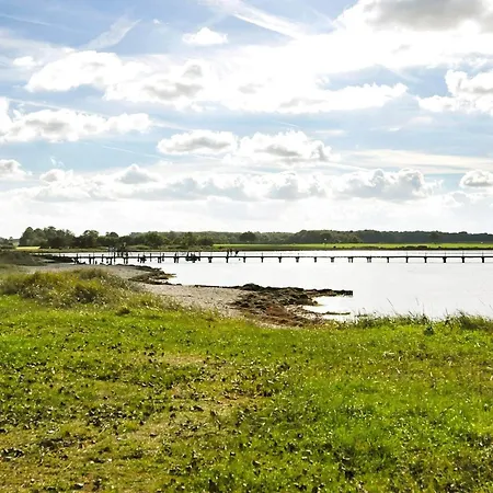 Hébergement de vacances 6 Person In *